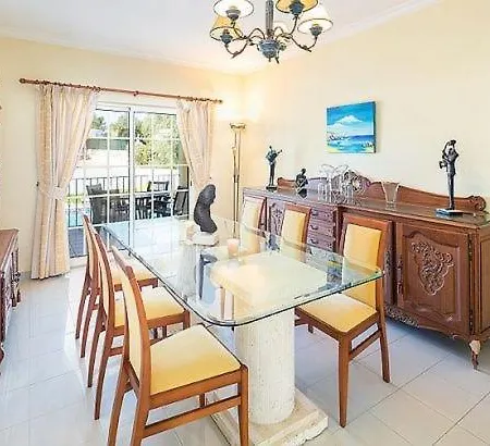 Praia Do Carvoeiro Sleeps 6 Air Con ヴィラ *