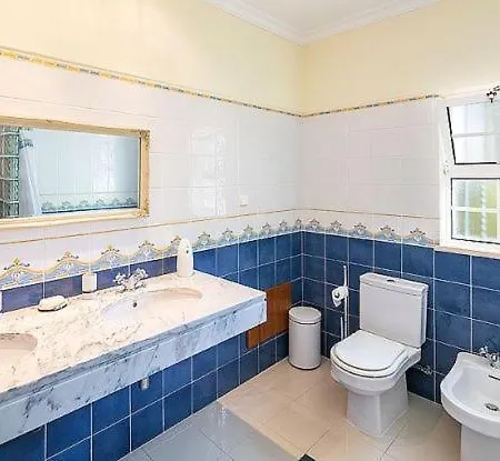 ヴィラ Praia Do Carvoeiro Sleeps 6 Air Con *