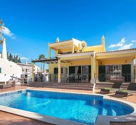 Villa Praia Do Carvoeiro Sleeps 6 Air Con Carvoeiro (Lagoa)